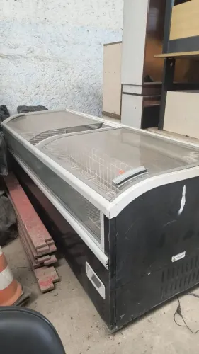 Vendo Ilha De Congelados