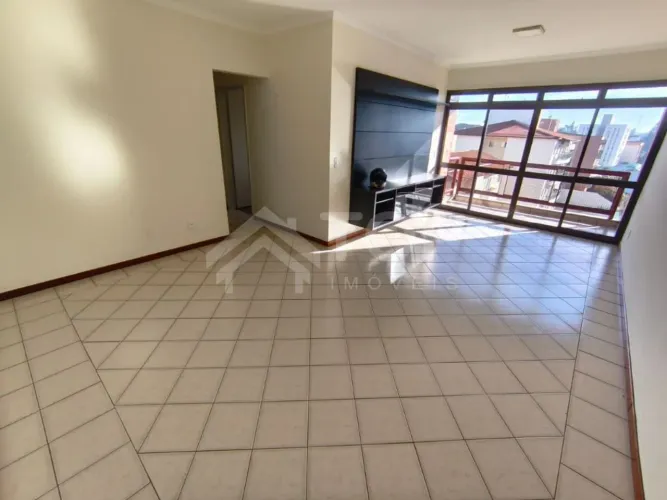 Apartamento Padrão com 3 Dormitórios no Jardim Alvorada
