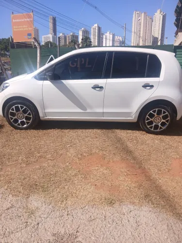 Volkswagen Up! Take 1.0 Total Flex 12V 5P 2017