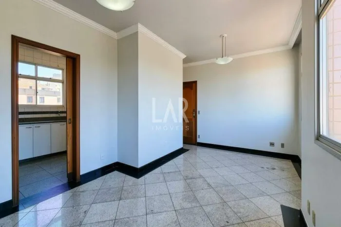Apartamento para aluguel, 4 quartos, 1 suíte, 2 vagas, Coração Eucarístico - Belo Horizont