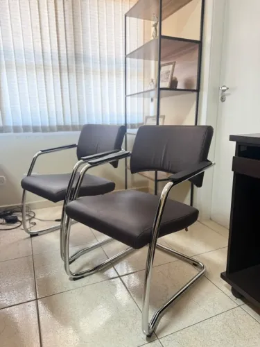 CADEIRA DE ATENDIMENTO