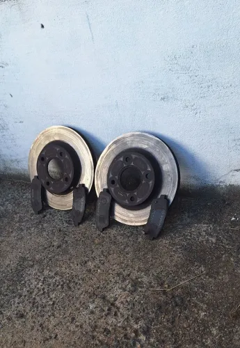 Discos e pastilhas de freio Ford Ka e New Fiesta 2014 a 2019