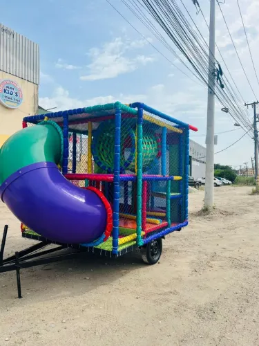 Playground Infantil Móvel - Diversão Garantida!
