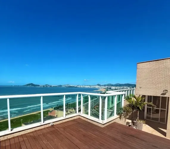 Espetacular Cobertura Duplex 4 Quartos e Piscina Privativa no Condomínio Jardins