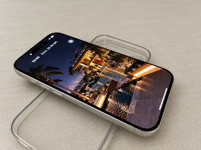 iPhone 17 pro 256 Silver Bateria 100% O mais novo do Brasil!