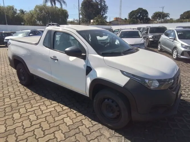 Fiat Strada Endurance 1.4 Flex 8V C 2023