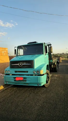 Mercedes Benz 1620