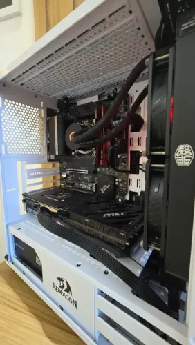 PC GAMER I9 4070TI 32GB TOPO DE LINHA (COMPLETO / IMPECÁVEL) RODA TUDO NO ULTRA!!