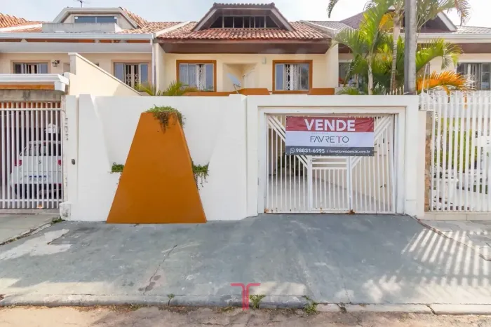 Sobrado à venda Guaíra