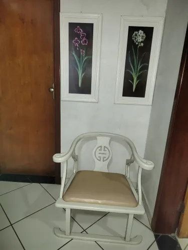 Poltrona vintage madeira antiga