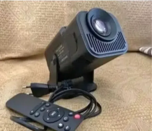 Projetor HY320