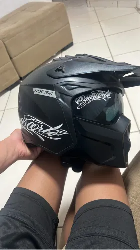 Capacete Norisk Darth II 