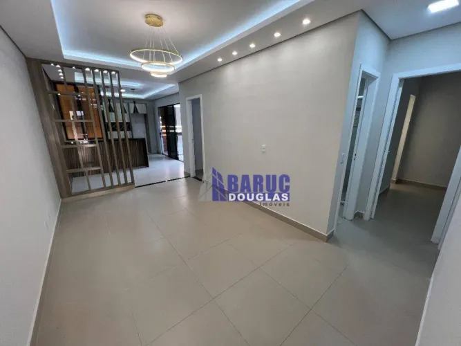 Vende-se casa térrea toda reformada no Condomínio Residencial Mônaco, com garagem coberta