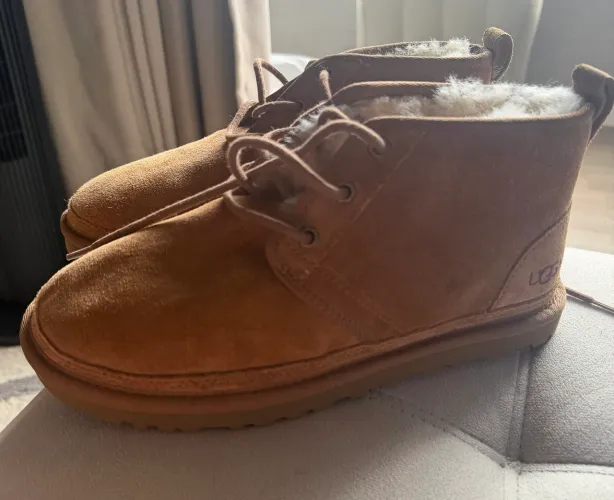 Bota UGG Neumel Caramelo - Unissex