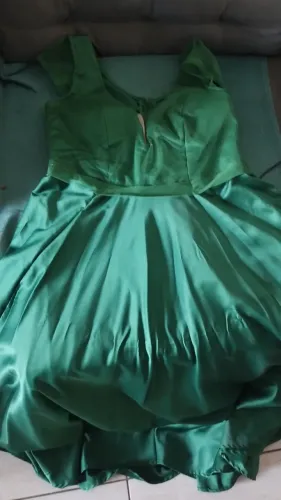 Vesdo vestido de festa plus size em perfeito estado. Vendo bota ortopédica semi nova