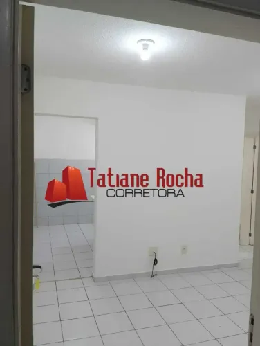 Alugo excelente apartamento no Condomínio Central Park.