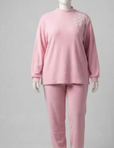 pijama plush rosa chiclete quentinho xgg - detalhes em flores