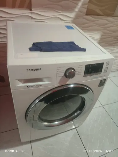 MÁQUINA LAVA E SECA SAMSUNG MUITO NOVA DOU GARANTIA DE 3'MESES FAÇO A ENTREGA GRÁTIS