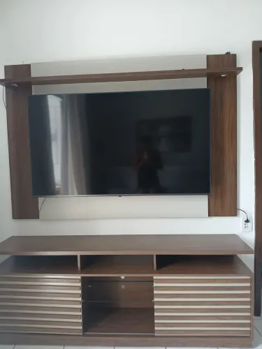 Rack com painel para TV