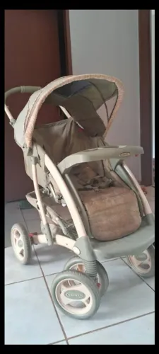 Carrinho de bebê Graco