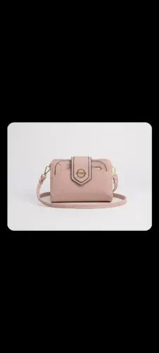 Vende-se bolsa carteira feminina por $15reais pagamento á vista no dinheiro ou pix
