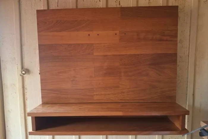 Vende-se painel em madeira