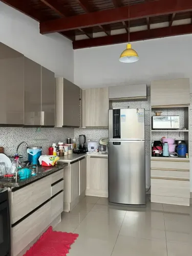 VENDO CASA NO CONDOMÍNIO SAN MARINO