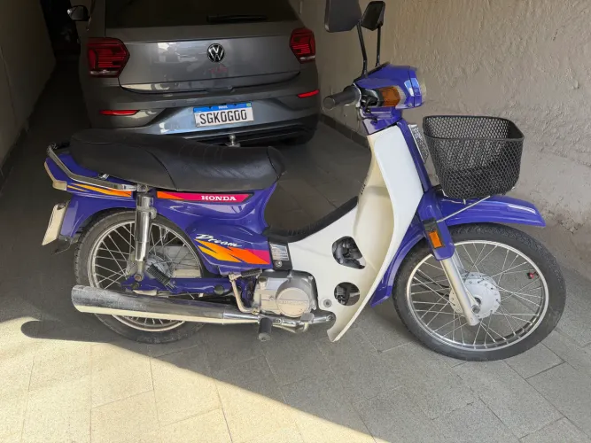 Honda Dream de coleção