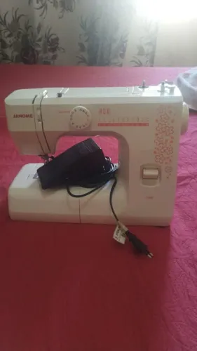 Maquina de costura