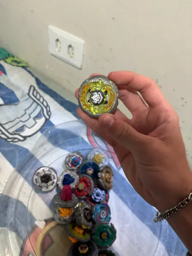 Beyblade Rock Zuraffa Takara Tomy