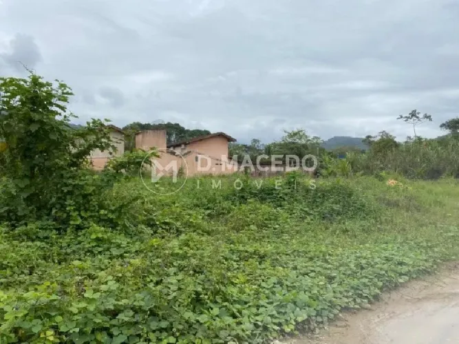 Lote / Terreno para venda em Praia Da Lagoinha de 1176.00m²