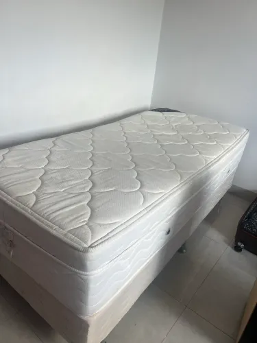 Cama de solteiro