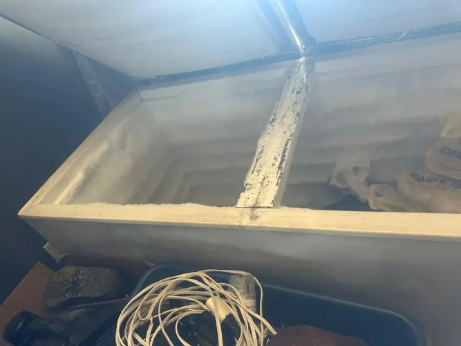 Freezer horizontal duas portas