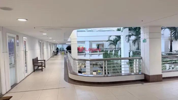 Sala Comercial Reformada no Recreio Shopping | Pronta para Uso | Excelente Localização