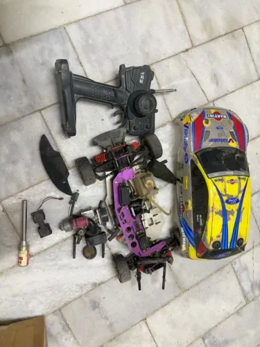 Carro controle remoto combustão nitro rc