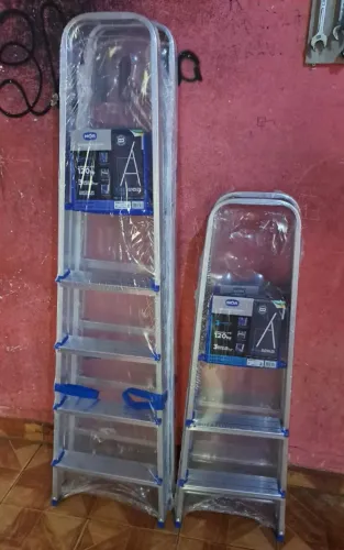 Escadas de alumínio 5 degraus 
