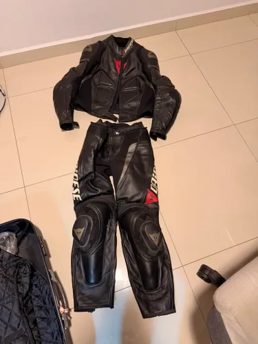 Macacão Dainese 2 peças TAM 50