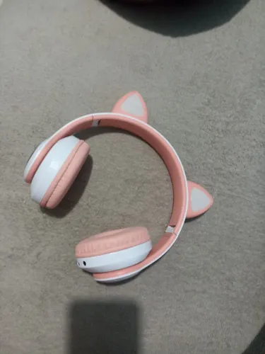 Secador de cabelo prancha semi nova e um fone de ouvido Bluetooth Rosa Com Orelhinhas 
