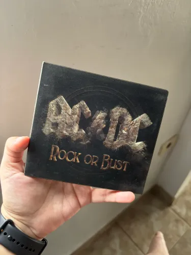 CD AC/DC ROCK OR BUST
