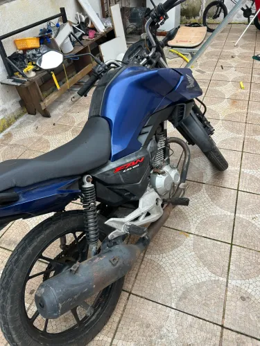 Fan 160 R$ 13.000