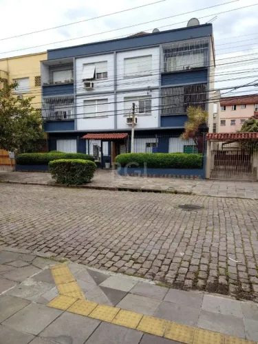 APARTAMENTO de 02 dormitórios