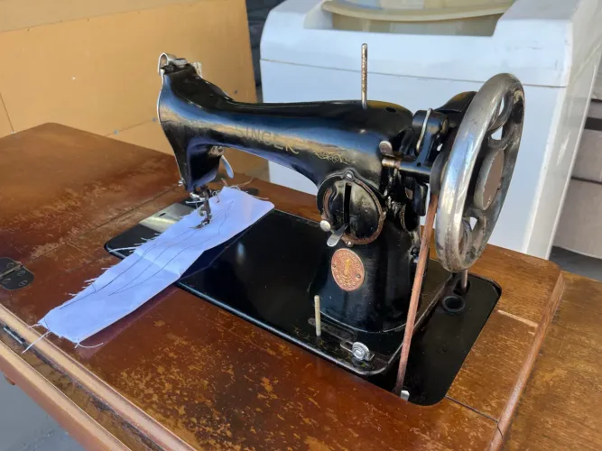 Máquina Singer de costura