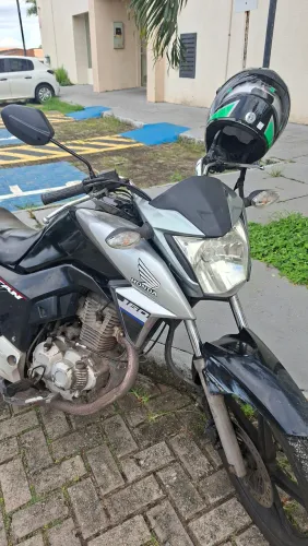 Troco aba e frente da Titan na da fan