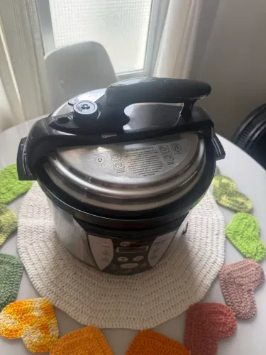 Panela de pressão elétrica