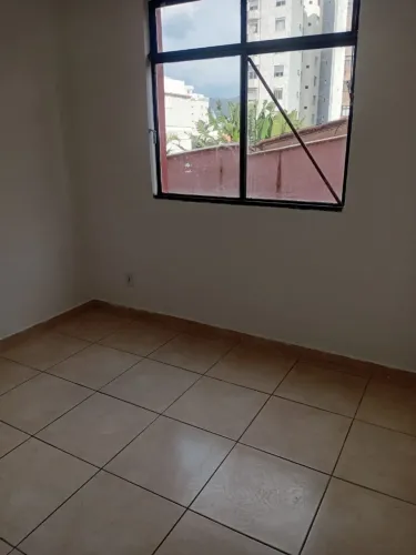 Alugo de quarto