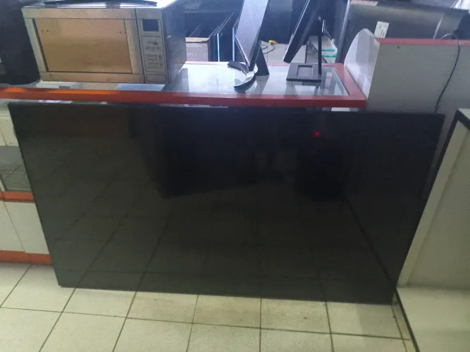 Tv LG 75nano77 tela quebrada restante ok