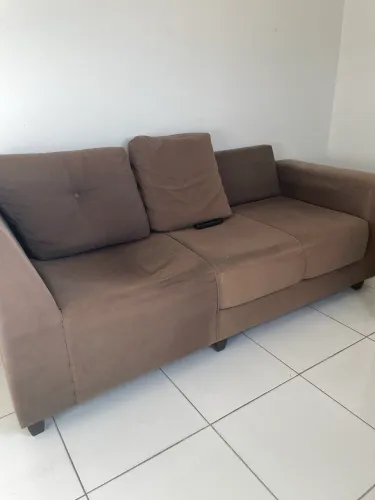 Sofá grande usado