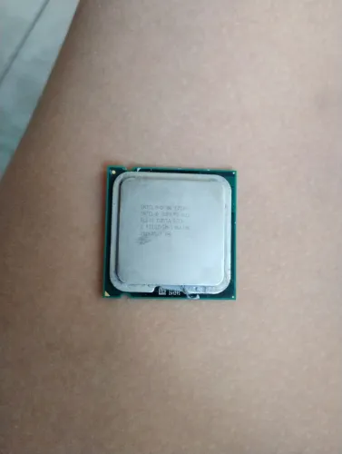 Intel core 2 duo E7500 (NAO SEI SE FUNCIONA) PRECO NEGOCIÁVEL