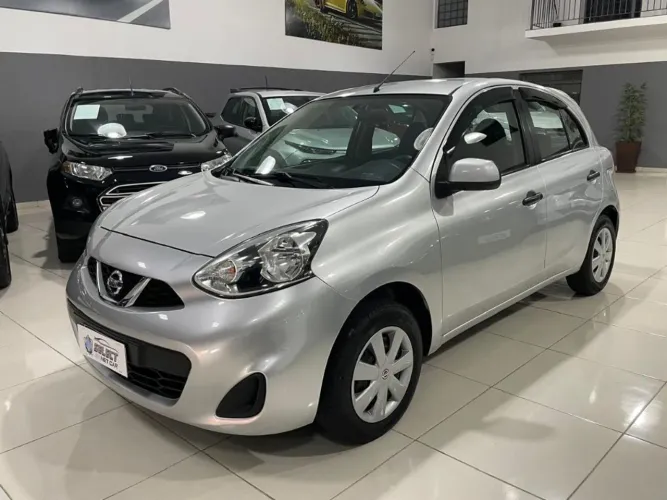 Nissan March S 1.0 12V Flex 5P 2015