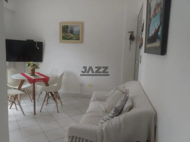 Apartamento em Loteamento Balneário Camburi